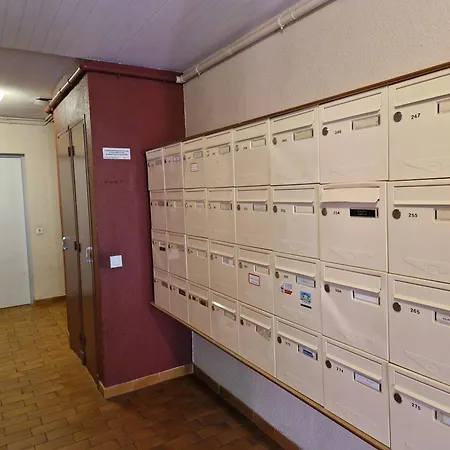 Les Bains Au Pied Des Thermes Apartment *